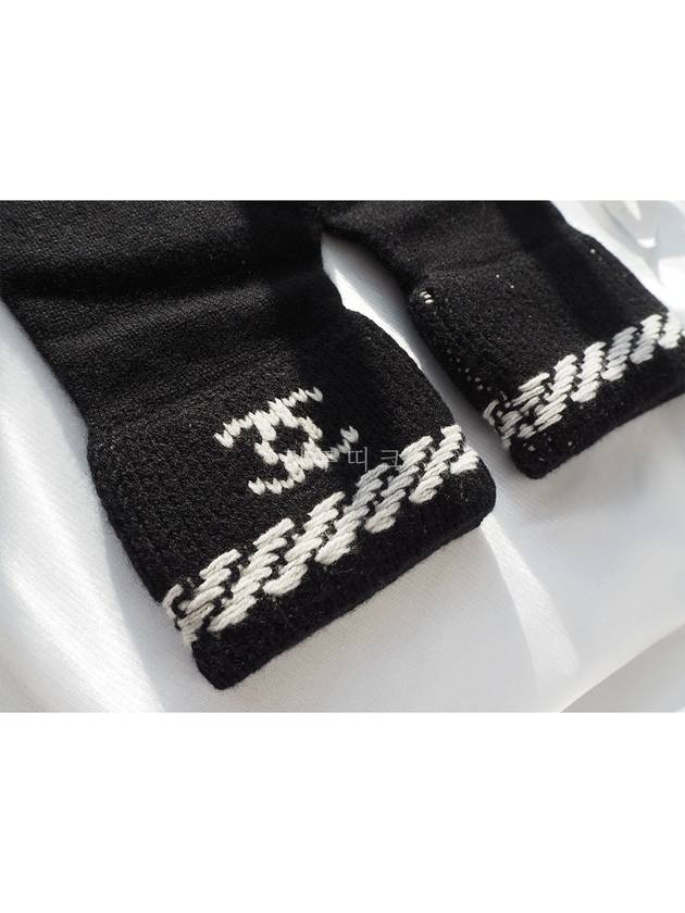 CC Logo Cashmere Gloves Black White AA8450 - CHANEL - BALAAN 8