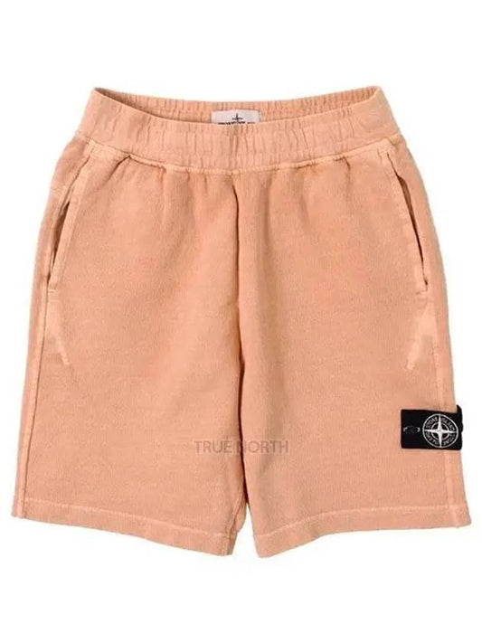 Men s 8015618T3 V0013 Wappen Patch Bermuda Half Pants Coral 1061059 - STONE ISLAND - BALAAN 1