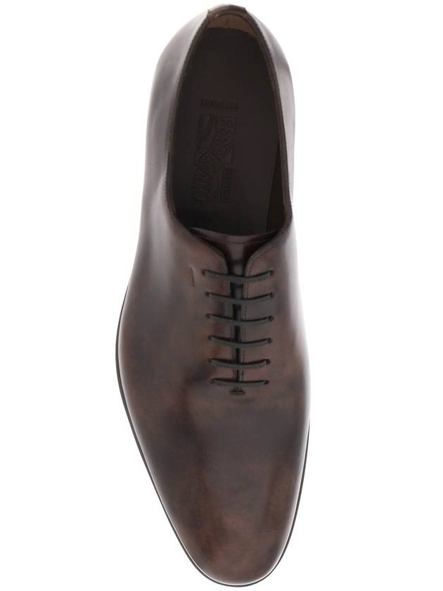 24 ss Shiny Leather Oxford Lace-up FERRAGAMO 02B4820707822 001AC B0230962622 - SALVATORE FERRAGAMO - BALAAN 3