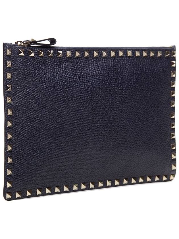 Rockstud Stampa Alce Clutch Bag Navy - VALENTINO - BALAAN 3