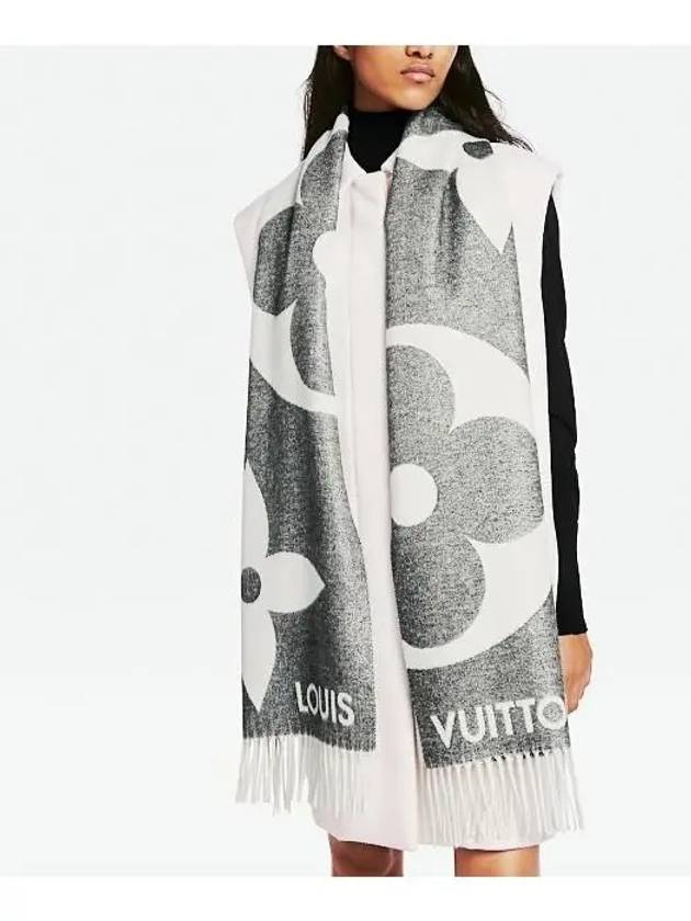 Ultimate Shine Scarf Grey - LOUIS VUITTON - BALAAN 4