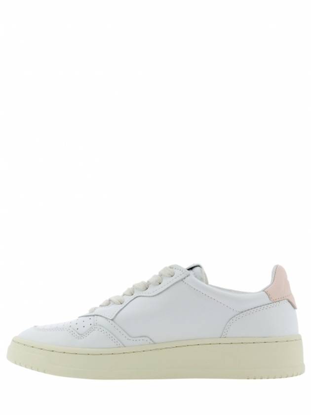 Medalist Pink Tab Leather Low Top Sneakers White - AUTRY - BALAAN 3