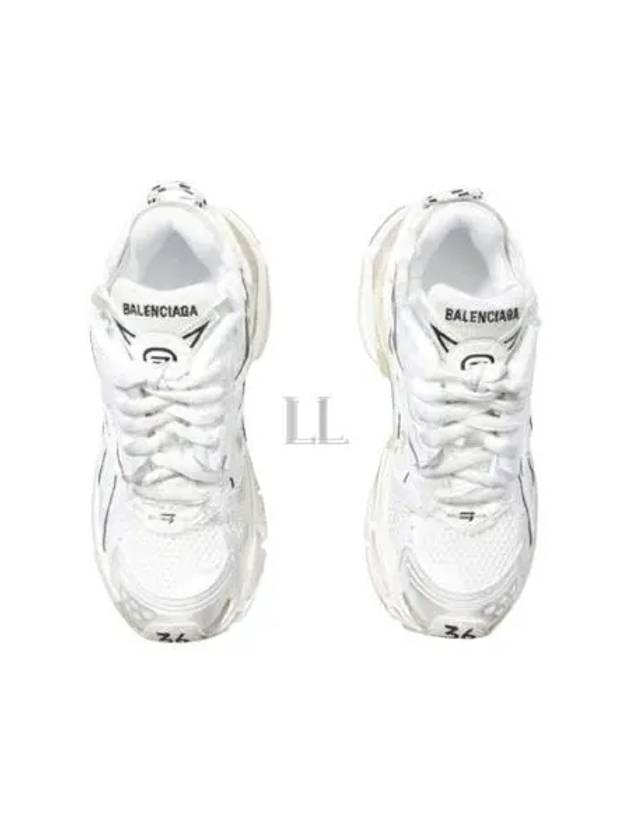 Runner Low Top Sneakers White - BALENCIAGA - BALAAN 2