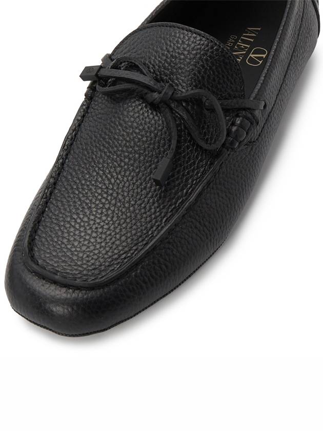 V Logo Signature Driving Shoes Black - VALENTINO - BALAAN 8