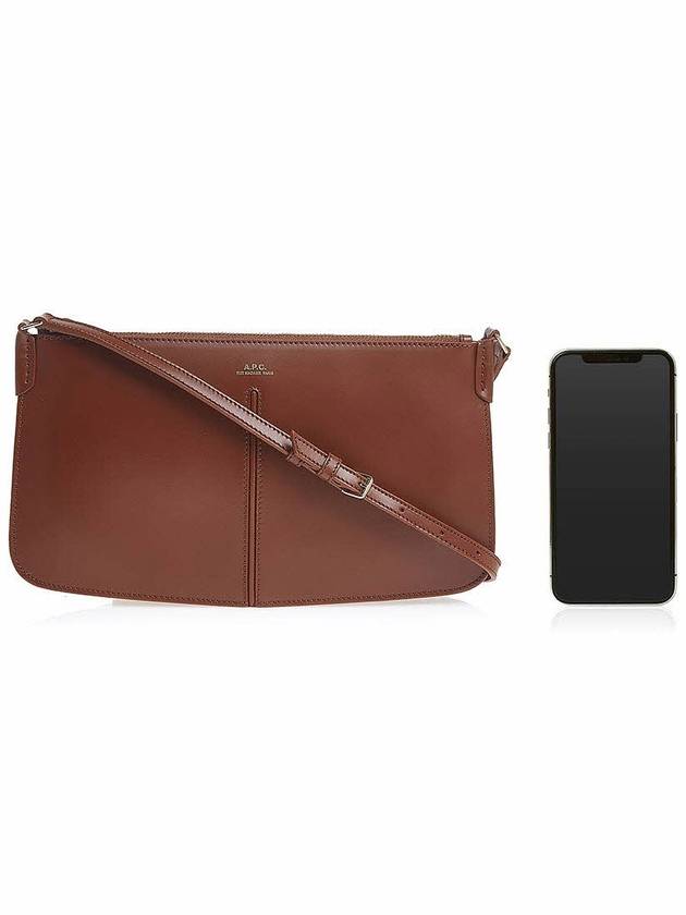 Betty Baguette Cross Bag Brown - A.P.C. - BALAAN 7