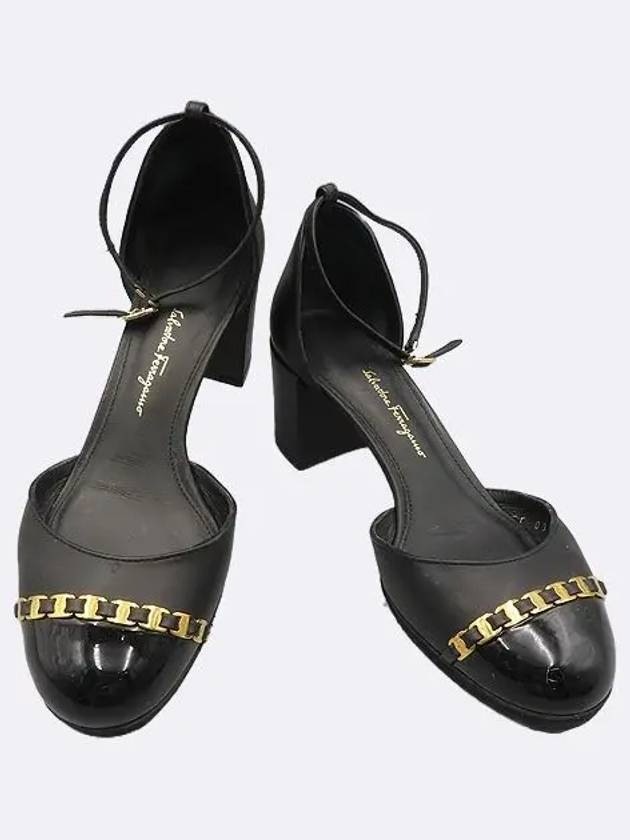 Ferragamo Black Leather AVISE Vara Chain Sandals Pumps Shoes - SALVATORE FERRAGAMO - BALAAN 1