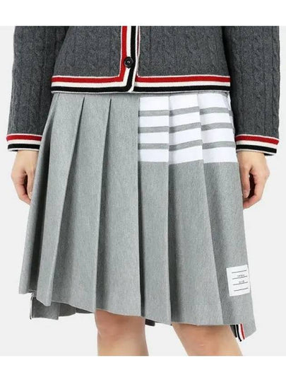 Women's Diagonal Bar Medium Pleated Skirt Grey - THOM BROWNE - BALAAN 2