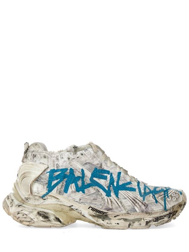 Runner Graffiti Low Top Sneakers White - BALENCIAGA - BALAAN 3