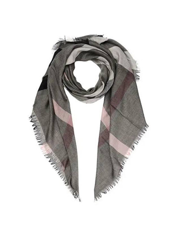 Mega Check Scarf Grey - BURBERRY - BALAAN 1