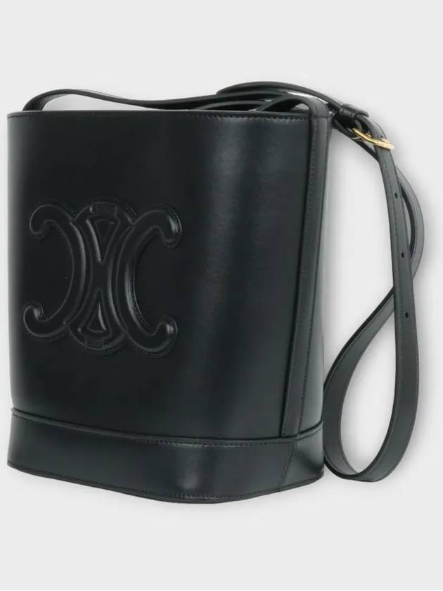 Coeur Triomphe Calfskin Small Bucket Bag Black - CELINE - BALAAN 4