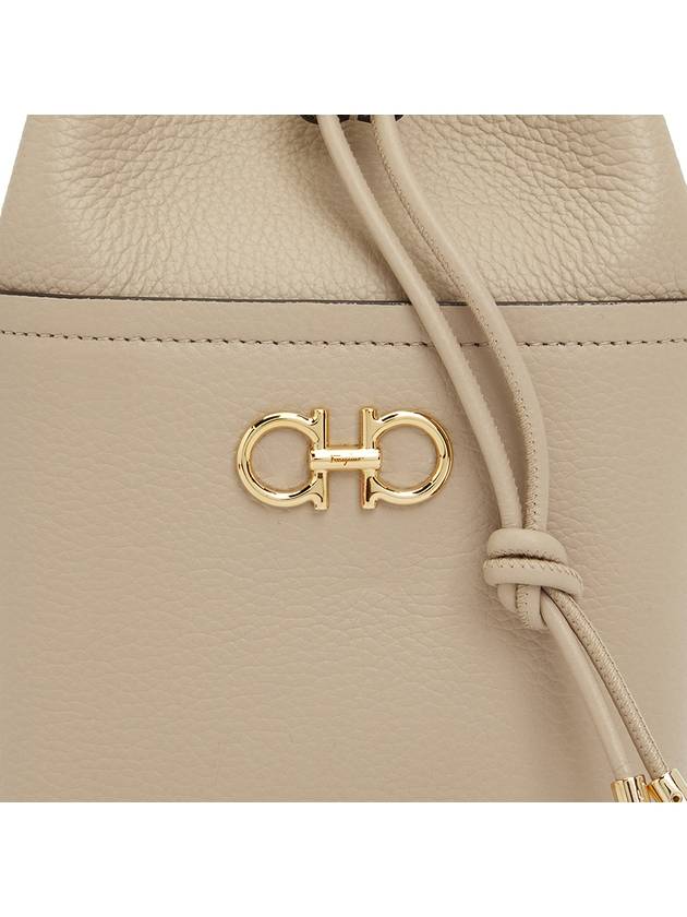 Gancini Mini Bucket Bag Beige - SALVATORE FERRAGAMO - BALAAN 9