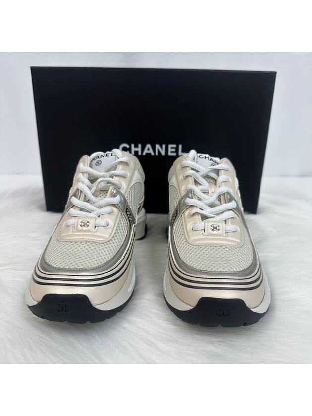 CC logo women s sneakers Shasix - CHANEL - BALAAN 2