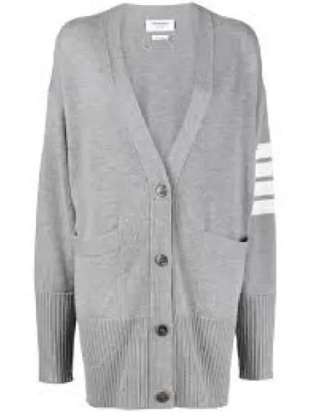 Fine Merino Wool 4-line Oversized Fit V-neck Cardigan Light Grey - THOM BROWNE - BALAAN 2