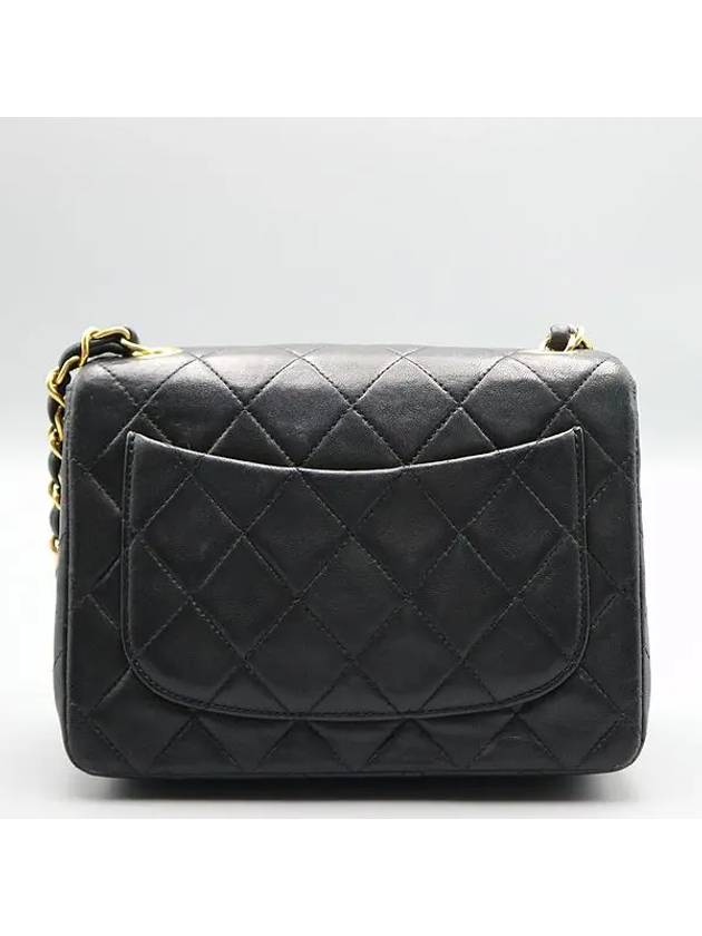 A35200 shoulder bag - CHANEL - BALAAN 6