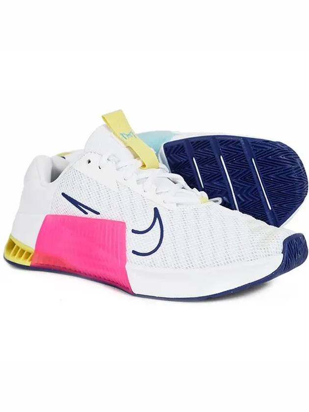 Metcon 9 Work Out Low Top Sneakers White Pink - NIKE - BALAAN 3