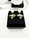 CC Metal Logo Pearl Earrings Gold - CHANEL - BALAAN 5