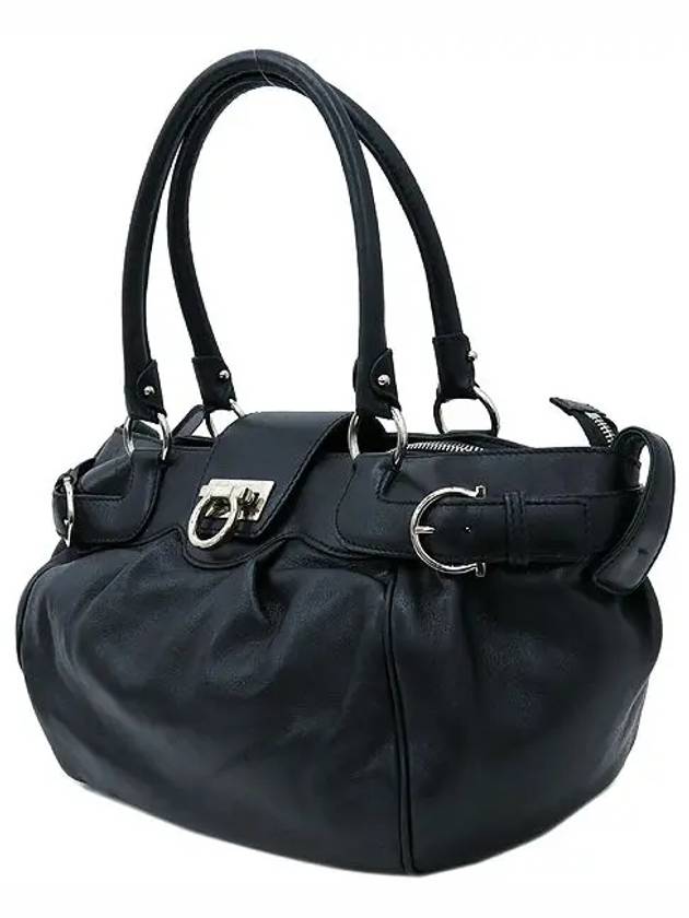 Ferragamo 21 A050 Silver Gancini Lock Buckle Logo Black Leather Shoulder Bag - SALVATORE FERRAGAMO - BALAAN 3