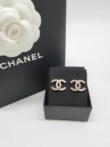 CC logo half pink earrings gold ABE335 - CHANEL - BALAAN 1