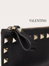 Rockstud Zipper Card Wallet Black - VALENTINO - BALAAN 6