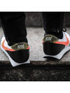 Daybreak Low Top Sneakers White Orange Black - NIKE - BALAAN 3