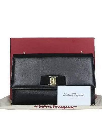 Ferragamo D855 Gold Barra Decoration Black Saffiano Genie Chain Shoulder Cross Bag - SALVATORE FERRAGAMO - BALAAN 2