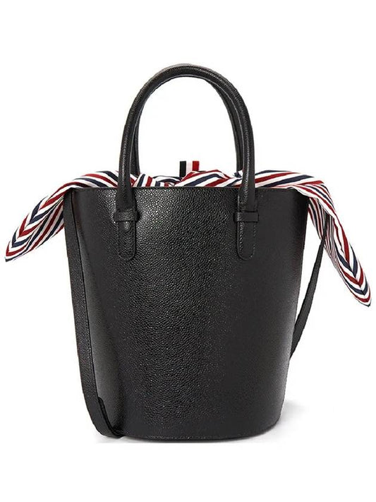 Pebble Grain Leather Bucket Bag Black - THOM BROWNE - BALAAN 2