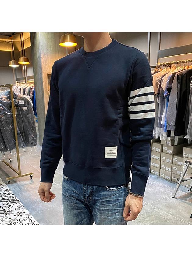 Men's Diagonal Armband Crew Neck Classic Sweatshirt Navy - THOM BROWNE - BALAAN 4