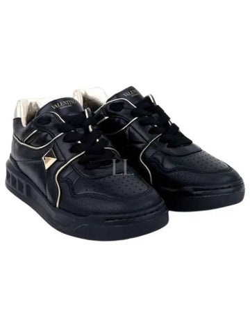 One Stud Men s Sneakers S0E71RUS ED6 - VALENTINO - BALAAN 1