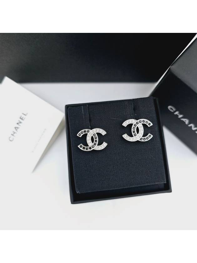 CC logo half earrings black silver earrings AB8981 - CHANEL - BALAAN 9