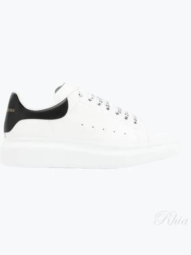 Oversized Leather Tab Low Top Sneakers White - ALEXANDER MCQUEEN - BALAAN 2