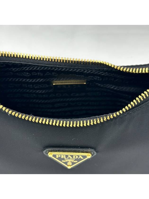 Re-Edition 2005 Saffiano Trimming Re-Nylon Shoulder Bag Black - PRADA - BALAAN 6