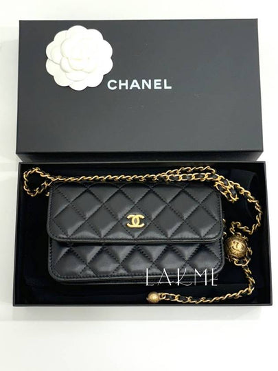 CC Logo Lambskin Cross Bag Black - CHANEL - BALAAN 2