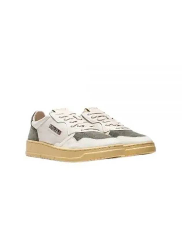 Medalist Grey Suede Low Top Sneakers White - AUTRY - BALAAN 2