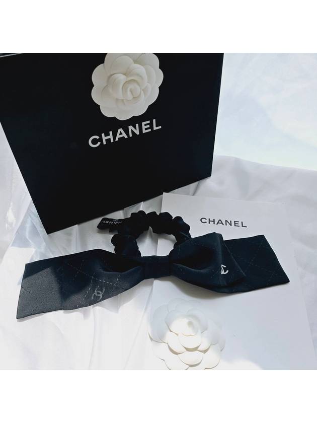 CC logo ribbon hair scrunchie silk scrunch tripe band tie black AAA374 - CHANEL - BALAAN 5