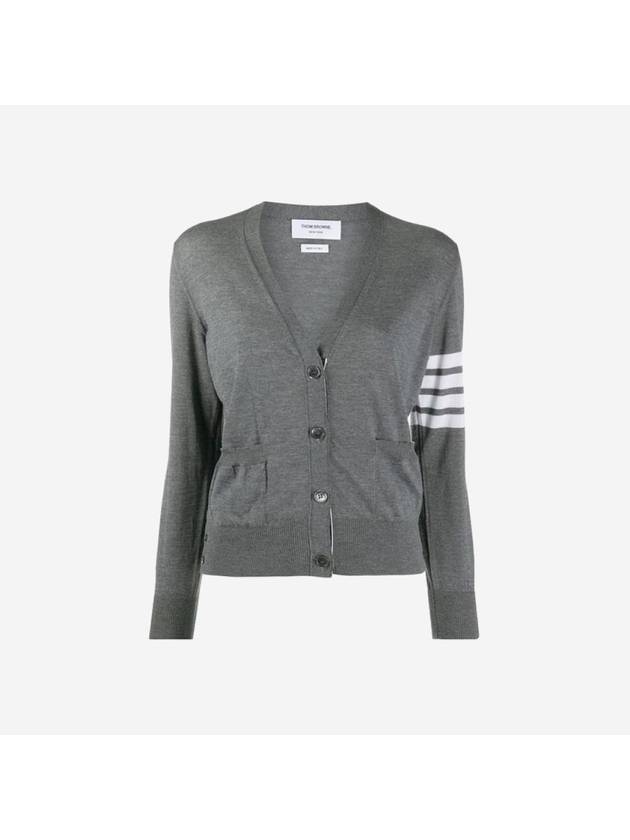 Sustainable Fine Merino Wool 4-Bar Relaxed Fit V-Neck Cardigan Medium Grey - THOM BROWNE - BALAAN 2