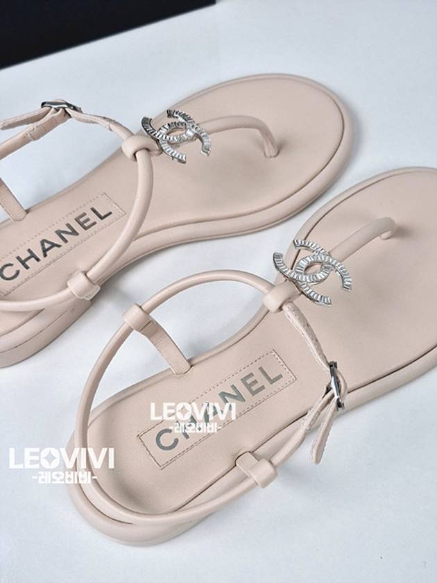 Markdown CC Logo Crystal Strap Sandals Beige 37 5 G39728 - CHANEL - BALAAN 9