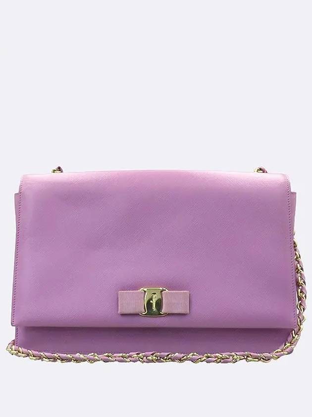 Ferragamo 21 E481 Light Purple Saffiano Leather Gold Plated Barazini Medium Chain Cross Bag - SALVATORE FERRAGAMO - BALAAN 2