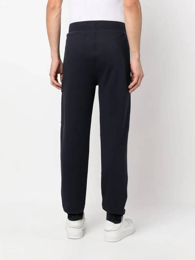 Men's Lens Wappen Jogger Pants Navy - CP COMPANY - BALAAN.