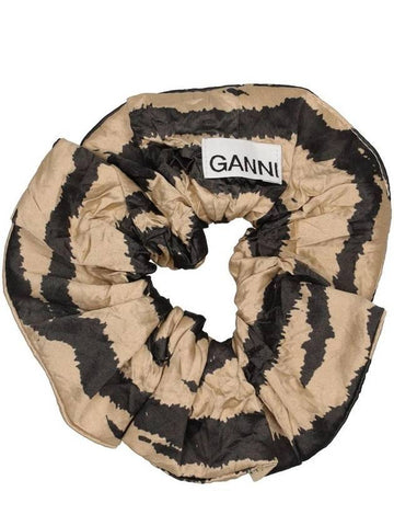 Women's Crinkled Satin Scrunchy Khaki - GANNI - BALAAN 1