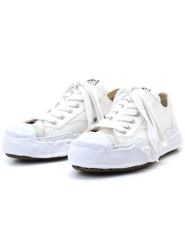 Hank OG Sole Low Top Sneakers White - MAISON MIHARA YASUHIRO - BALAAN 3