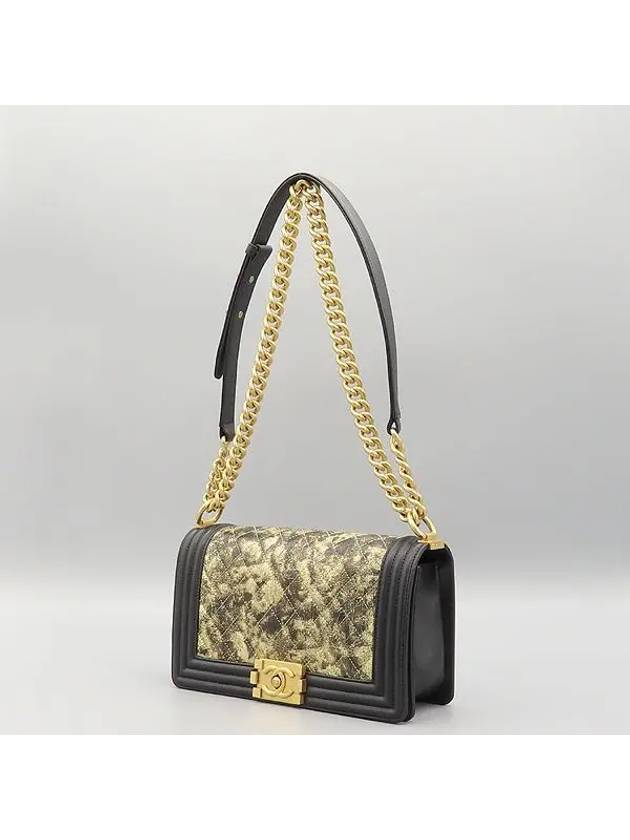 A67086 Black Gold Metallic Goatskin Boy M Size Logo Chain Flap Shoulder Bag - CHANEL - BALAAN 3