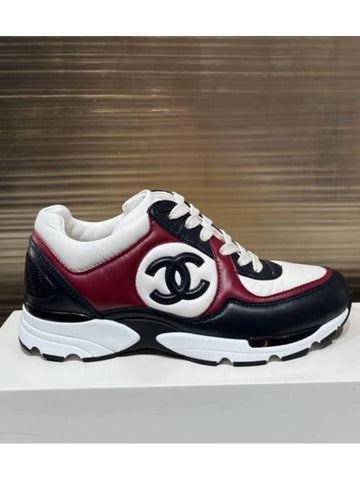 CC logo sneakers - CHANEL - BALAAN 1