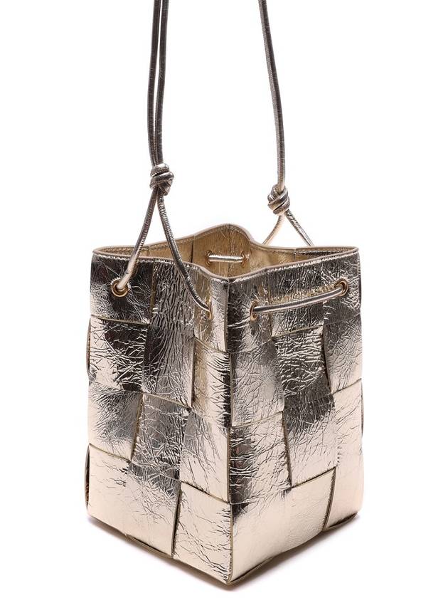 Cassette Small Bucket Bag Gold - BOTTEGA VENETA - BALAAN 4