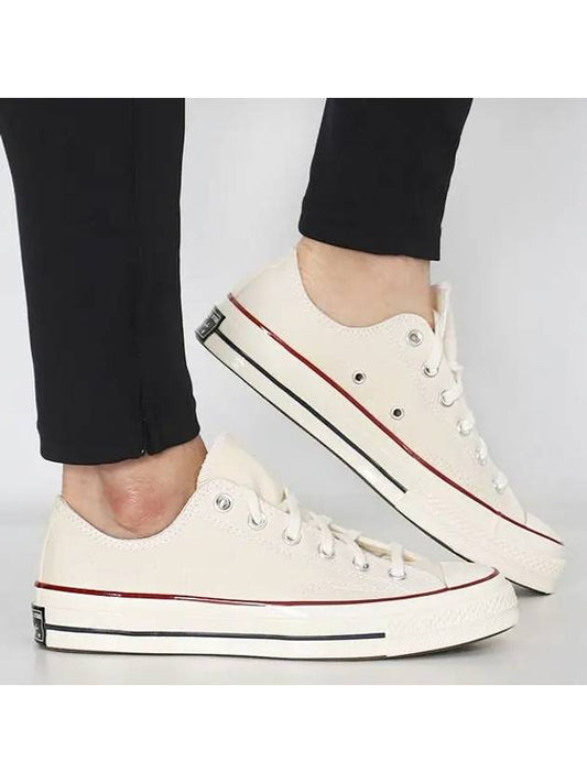 Chuck 70 Classic Low Top Sneakers Parchment - CONVERSE - BALAAN 2
