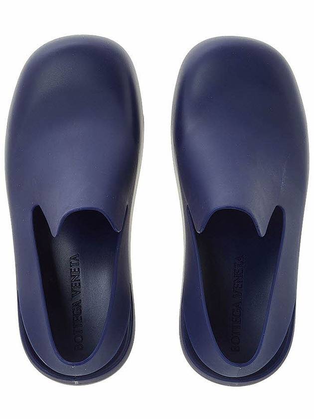 Puddle Rubber Slingback Sandals Navy - BOTTEGA VENETA - BALAAN.