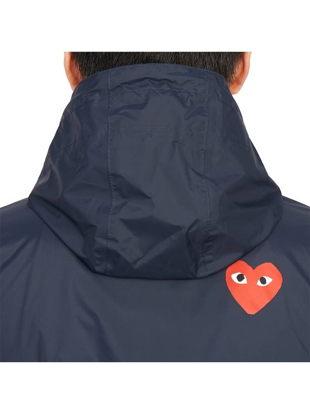 Small Heart Wappen Windbreaker Navy - COMME DES GARCONS - BALAAN 11