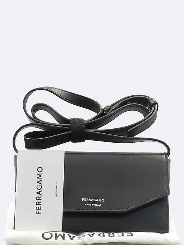 Ferragamo 24 1550 Black Leather Mini Cross Bag - SALVATORE FERRAGAMO - BALAAN 1