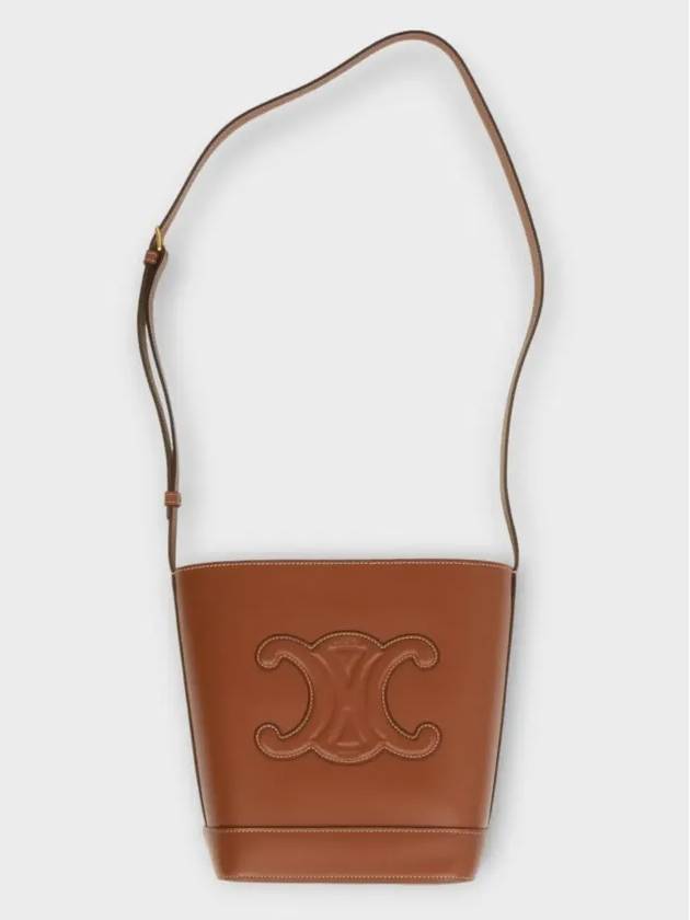 Coeur Triomphe Calfskin Small Bucket Bag Tan - CELINE - BALAAN 5