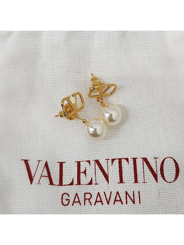 V Logo Pearl Earrings Gold - VALENTINO - BALAAN 4