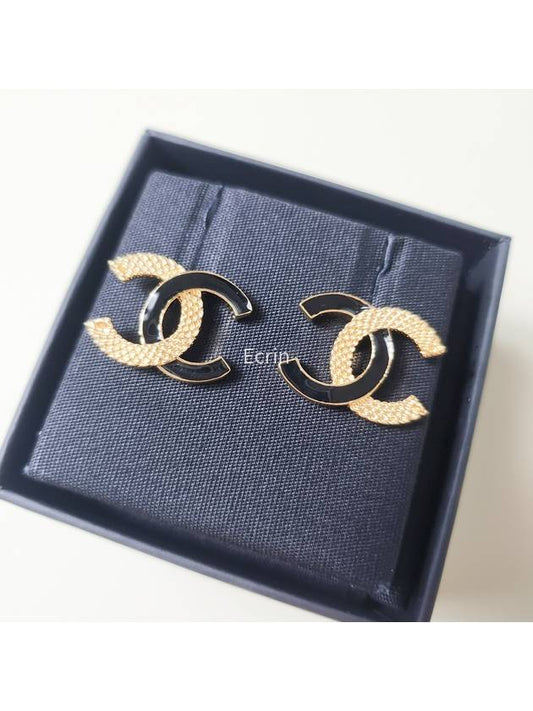 CC Logo Earrings Vintage Gold Black ABC944 - CHANEL - BALAAN 2